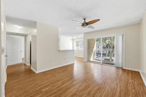 284 Village Boulevard Tequesta FL 33469