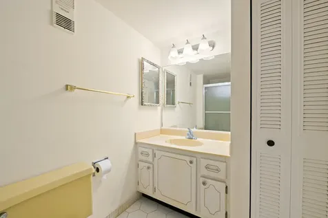 5180 E Sabal Palm Boulevard Tamarac FL 33319