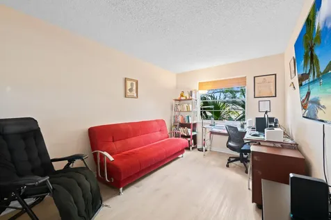 5180 E Sabal Palm Boulevard Tamarac FL 33319