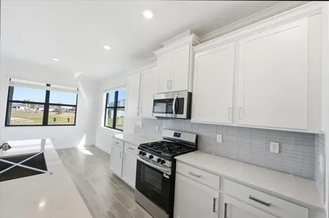 6890 Nw Kestrel Lane Port Saint Lucie FL 34987