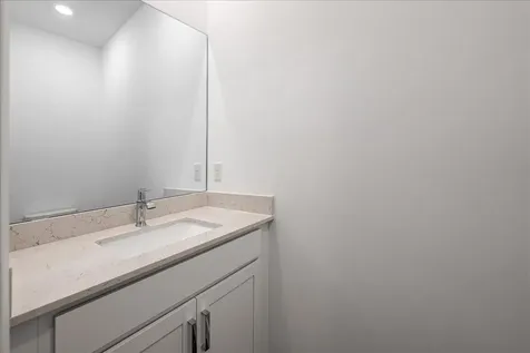 6890 Nw Kestrel Lane Port Saint Lucie FL 34987