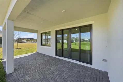 6890 Nw Kestrel Lane Port Saint Lucie FL 34987