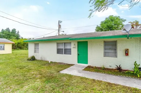 4907 Gulfstream Road Lake Worth FL 33460