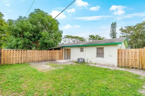 4907 Gulfstream Road Lake Worth FL 33460