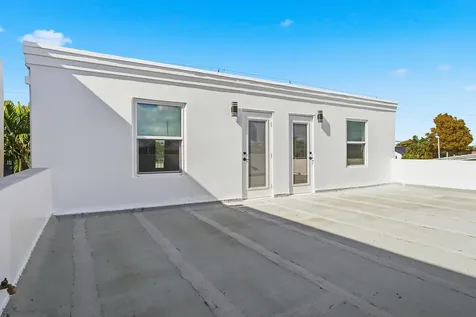 5909 S Dixie Highway West Palm Beach FL 33405