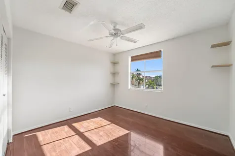 1895 Vista Way Margate FL 33063
