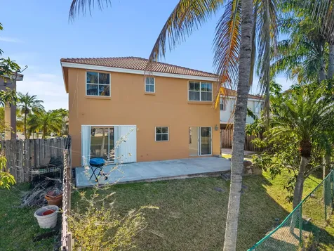 1895 Vista Way Margate FL 33063