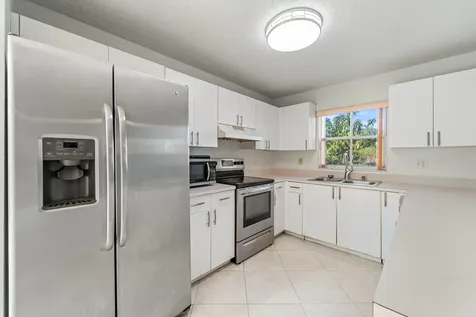 1895 Vista Way Margate FL 33063
