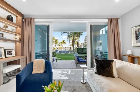 120 Water Club Court North Palm Beach FL 33408