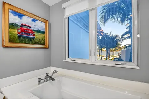 120 Water Club Court North Palm Beach FL 33408