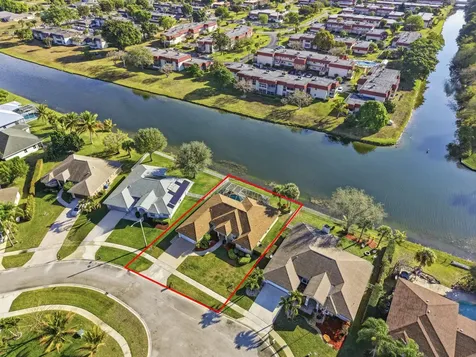 106 Locust Lane Royal Palm Beach FL 33411