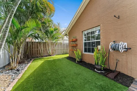 6229 Lucerne Street Jupiter FL 33458