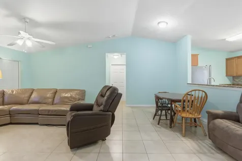 726 Sw Bond Road Port Saint Lucie FL 34953