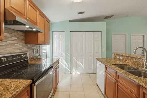 726 Sw Bond Road Port Saint Lucie FL 34953