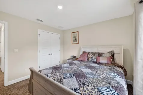 734 Nw Bayshore Boulevard Port Saint Lucie FL 34983