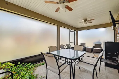 734 Nw Bayshore Boulevard Port Saint Lucie FL 34983