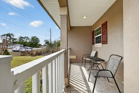734 Nw Bayshore Boulevard Port Saint Lucie FL 34983