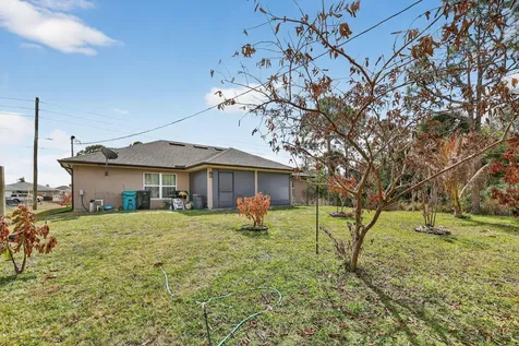 734 Nw Bayshore Boulevard Port Saint Lucie FL 34983