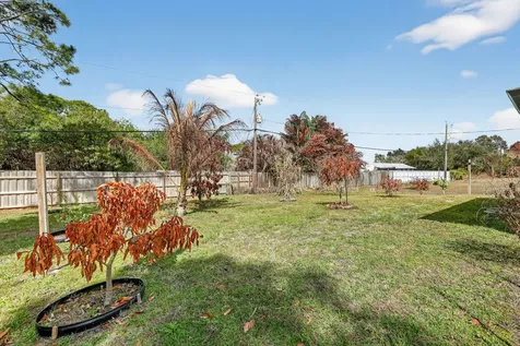 734 Nw Bayshore Boulevard Port Saint Lucie FL 34983