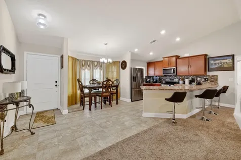 734 Nw Bayshore Boulevard Port Saint Lucie FL 34983