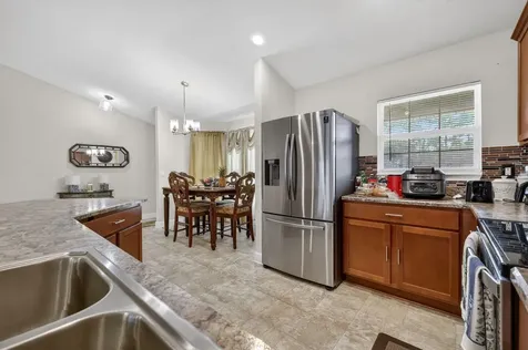 734 Nw Bayshore Boulevard Port Saint Lucie FL 34983