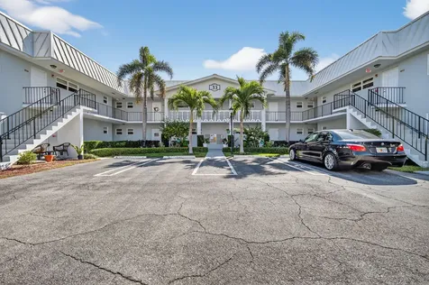 33 Colonial Club Drive Boynton Beach FL 33435