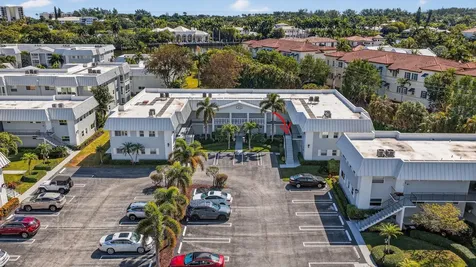 33 Colonial Club Drive Boynton Beach FL 33435