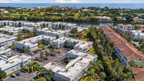 33 Colonial Club Drive Boynton Beach FL 33435