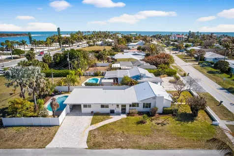 1702 Binney Drive Fort Pierce FL 34949