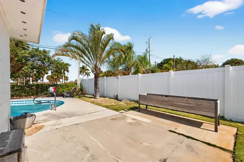 1702 Binney Drive Fort Pierce FL 34949