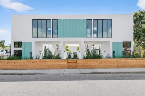 521 3rd Avenue Lake Worth Beach FL 33460