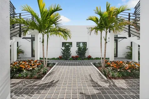 521 3rd Avenue Lake Worth Beach FL 33460