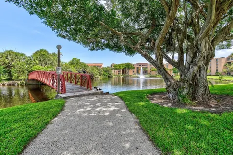 750 Egret 6109 Circle Delray Beach FL 33444