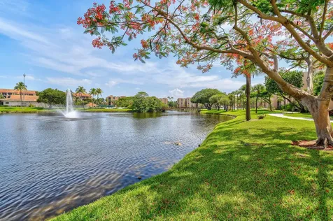 750 Egret 6109 Circle Delray Beach FL 33444