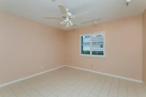 1491 Se Sunshine Avenue Port Saint Lucie FL 34952