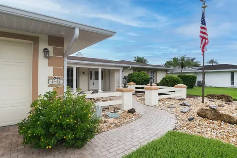 1491 Se Sunshine Avenue Port Saint Lucie FL 34952