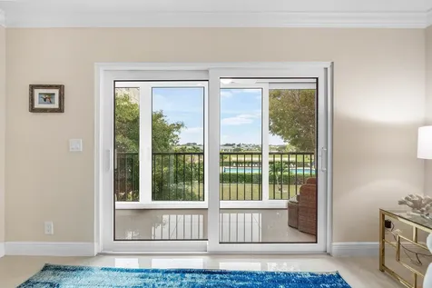 7286 Huntington Lane Delray Beach FL 33446
