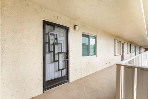7286 Huntington Lane Delray Beach FL 33446