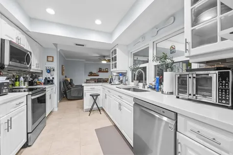 6427 Travis Road Lake Clarke Shores FL 33406