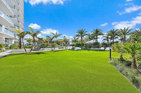 220 Lake Shore Drive Lake Park FL 33403
