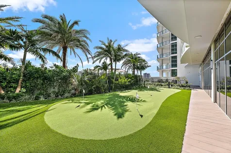 220 Lake Shore Drive Lake Park FL 33403