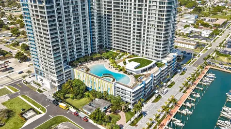 220 Lake Shore Drive Lake Park FL 33403