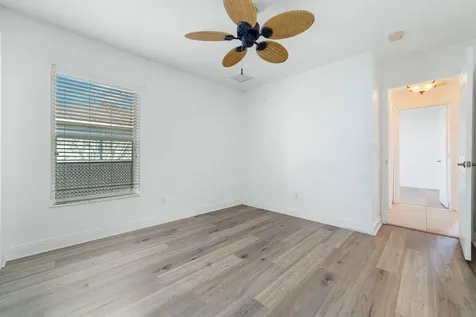 434 Sw Lacroix Avenue Port Saint Lucie FL 34953