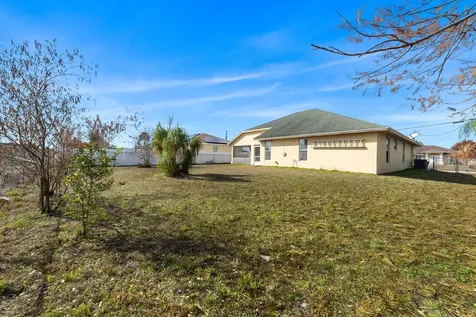 434 Sw Lacroix Avenue Port Saint Lucie FL 34953