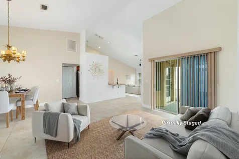 434 Sw Lacroix Avenue Port Saint Lucie FL 34953