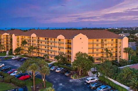 275 Palm Avenue Jupiter FL 33477