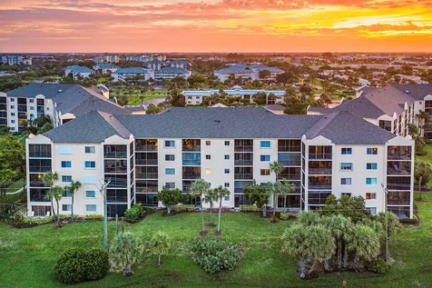 275 Palm Avenue Jupiter FL 33477