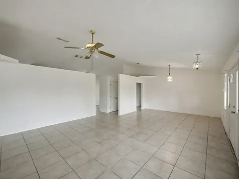 401 Sw Ridgecrest Drive Port Saint Lucie FL 34953