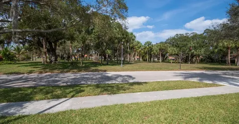 280 Kelsey Park Circle Palm Beach Gardens FL 33410