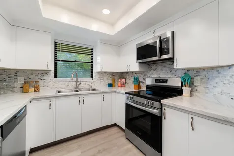 841 Sw South River Drive Stuart FL 34997